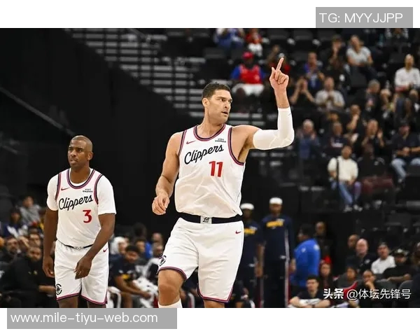 大洛称赞祖巴茨风格互补认为其有望争夺最佳防守球员奖 大洛称赞祖巴茨风格互补认为其有望争夺最佳防守球员奖