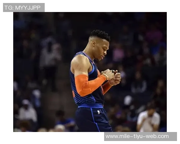 小里谈快船未来可能裁掉自己比喻保罗回家如同雷霆放走威少 小里谈快船未来可能裁掉自己比喻保罗回家如同雷霆放走威少